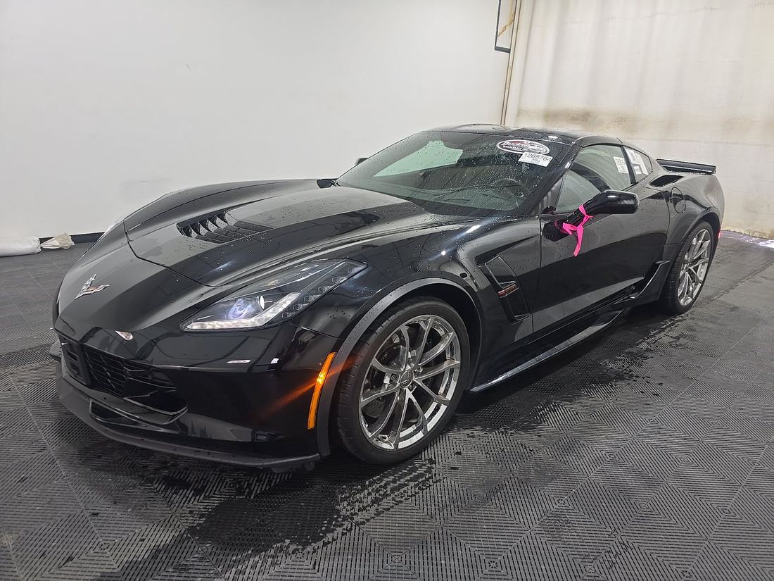 2019 Chevrolet Grand Sport Preferred 2LT