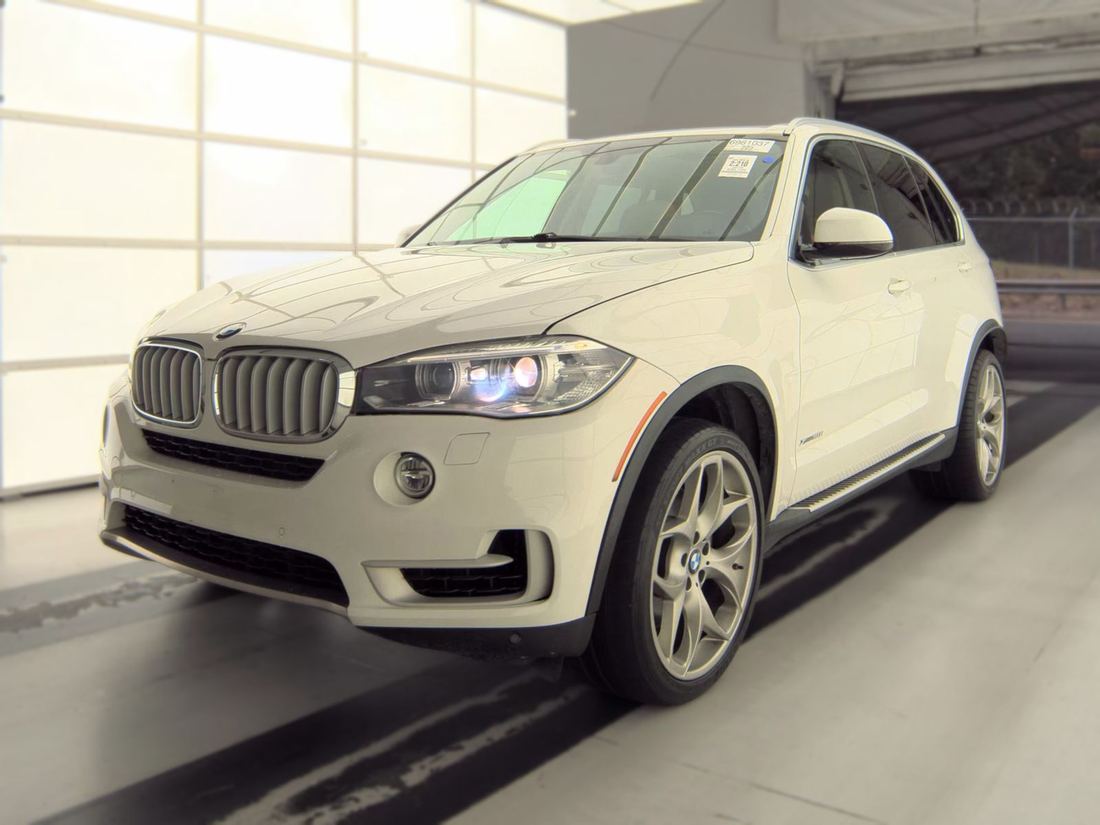 2016 BMW xDrive50i
