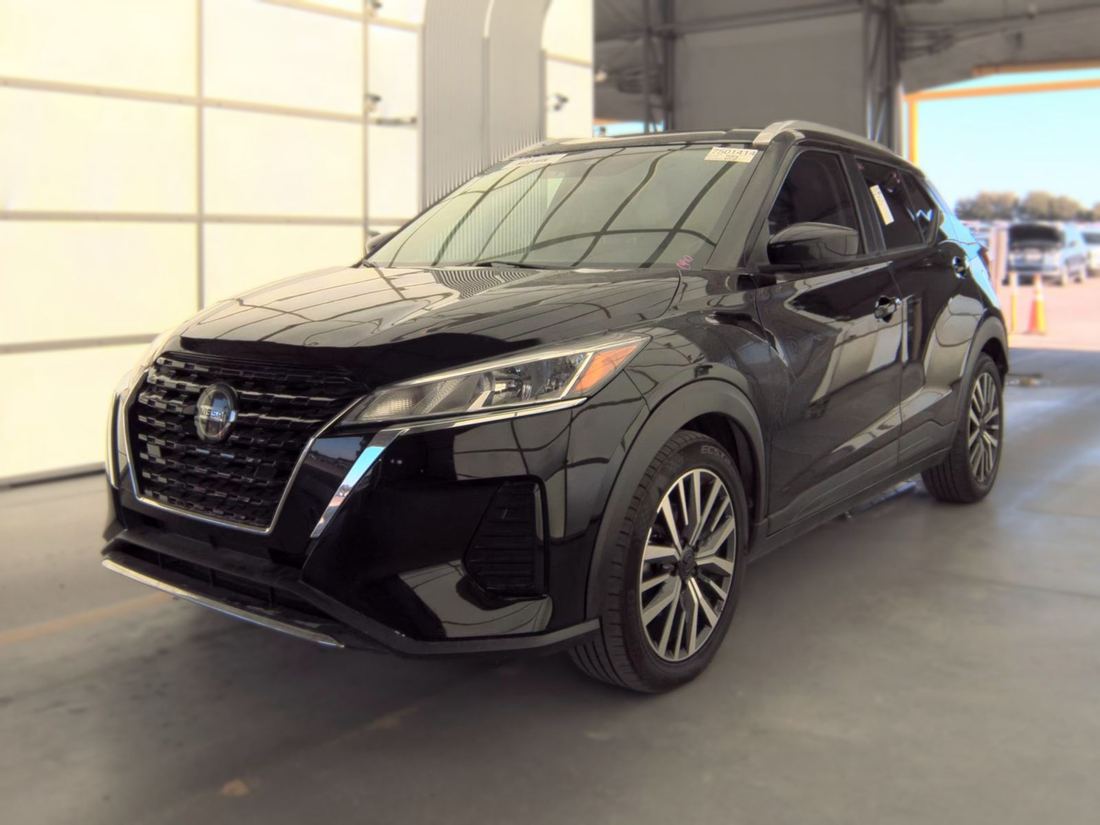 2021 NISSAN SV