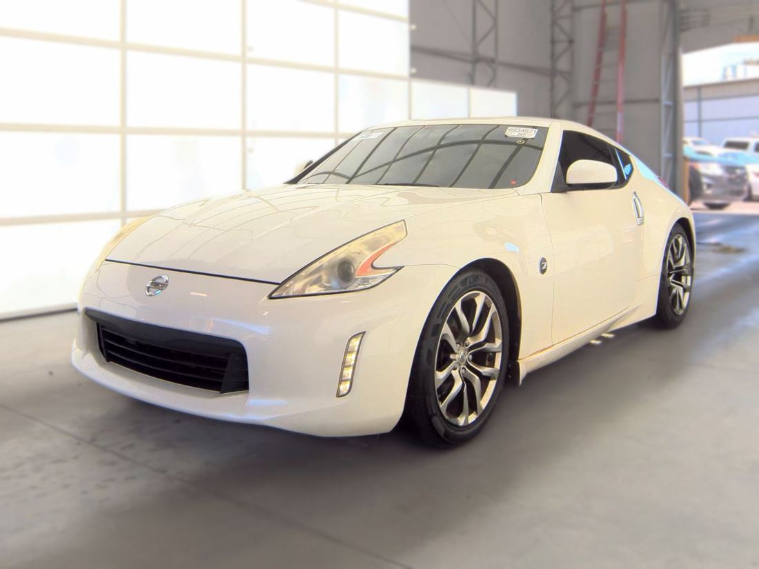 2014 NISSAN 370Z