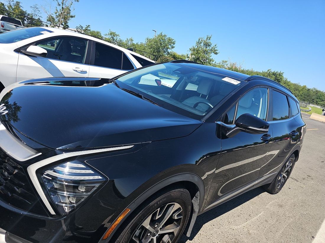 2025 KIA EX