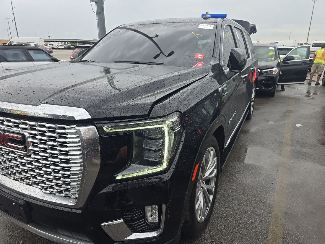 2023 GMC Denali