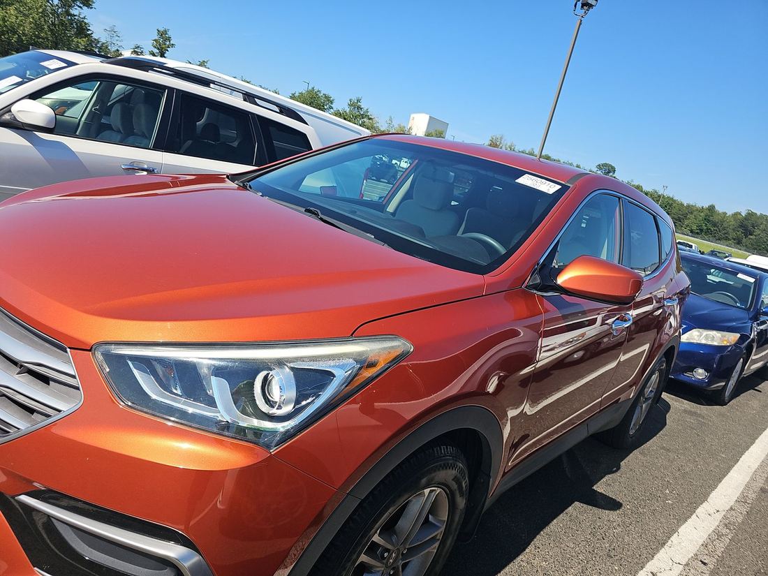 2017 HYUNDAI Base