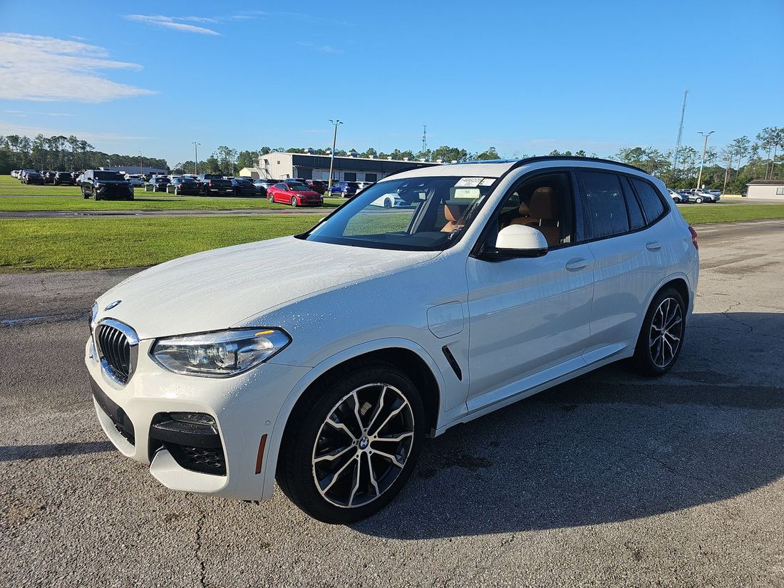 2021 BMW xDrive30e