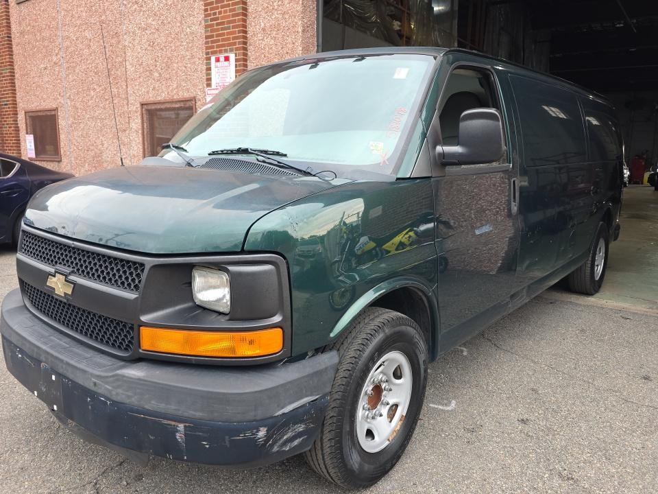 2014 CHEVROLET 3500 Cargo