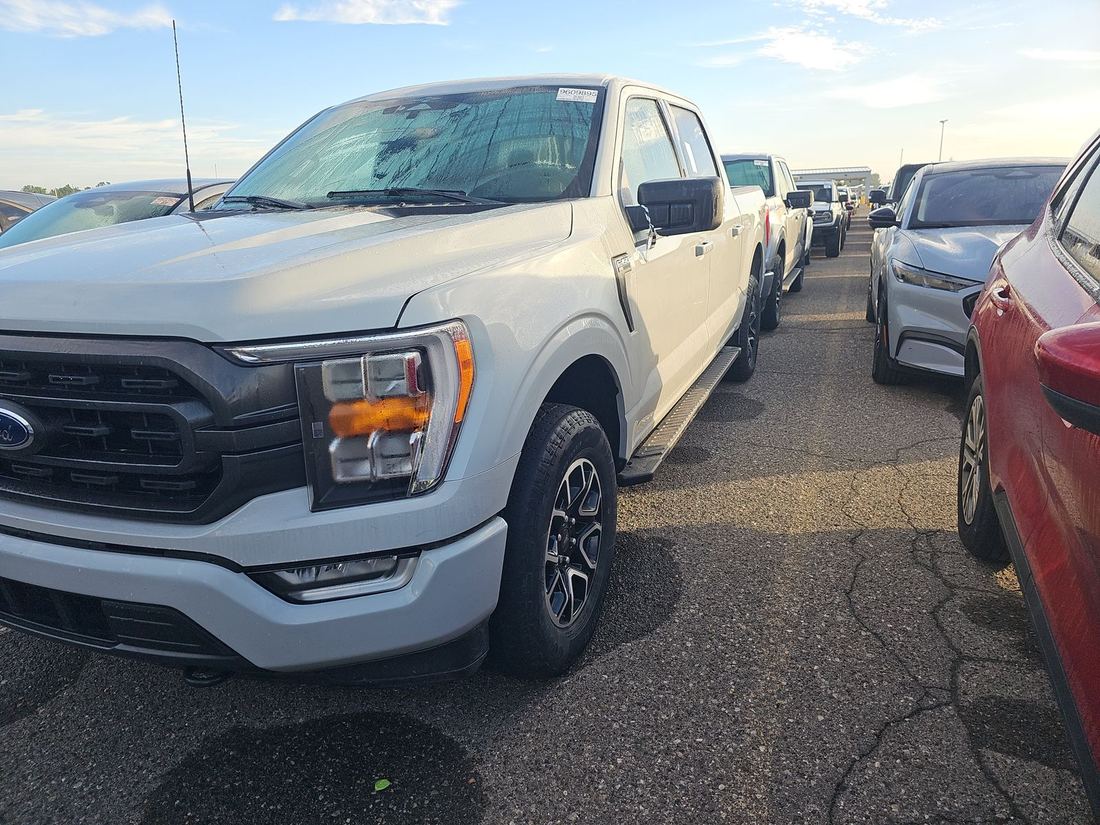 2023 FORD SuperCrew