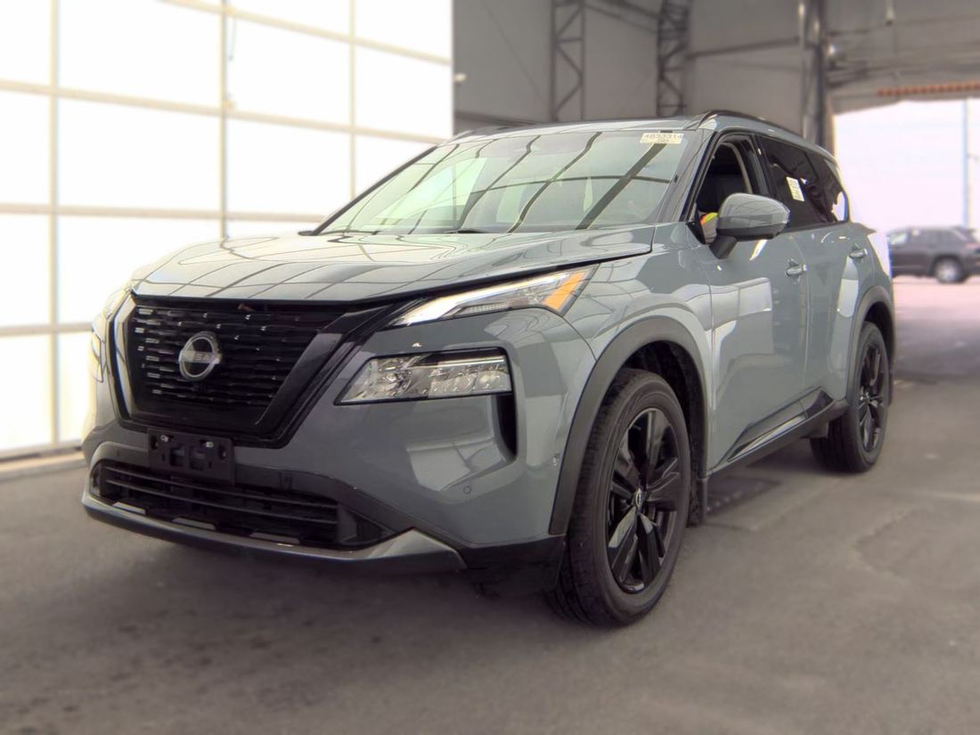 2023 NISSAN SL
