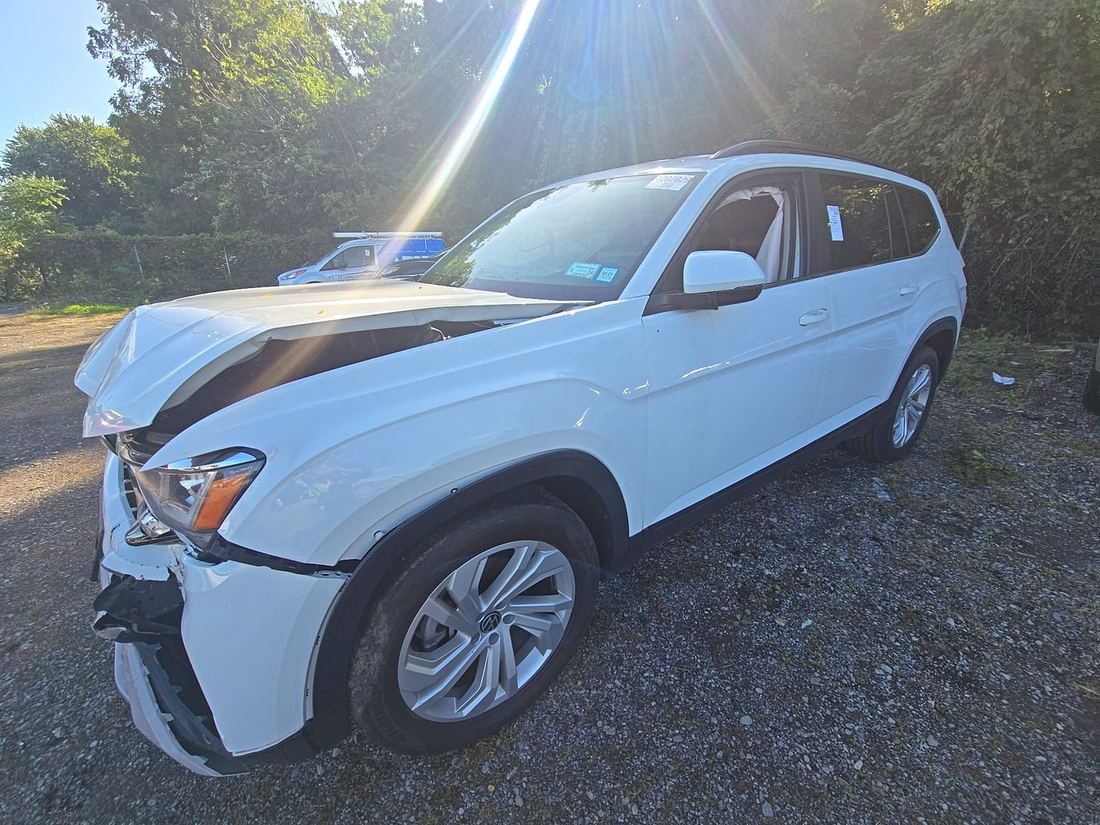 2021 VOLKSWAGEN SE w/ Tech