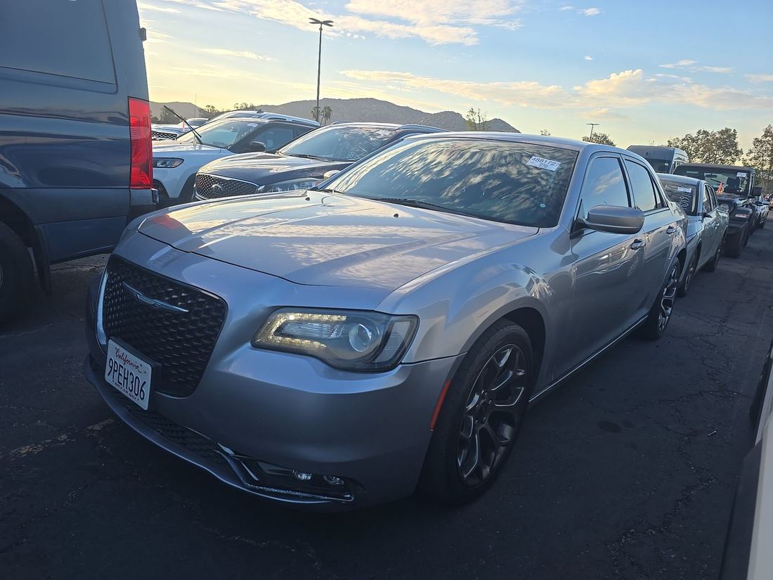 2018 CHRYSLER 300S