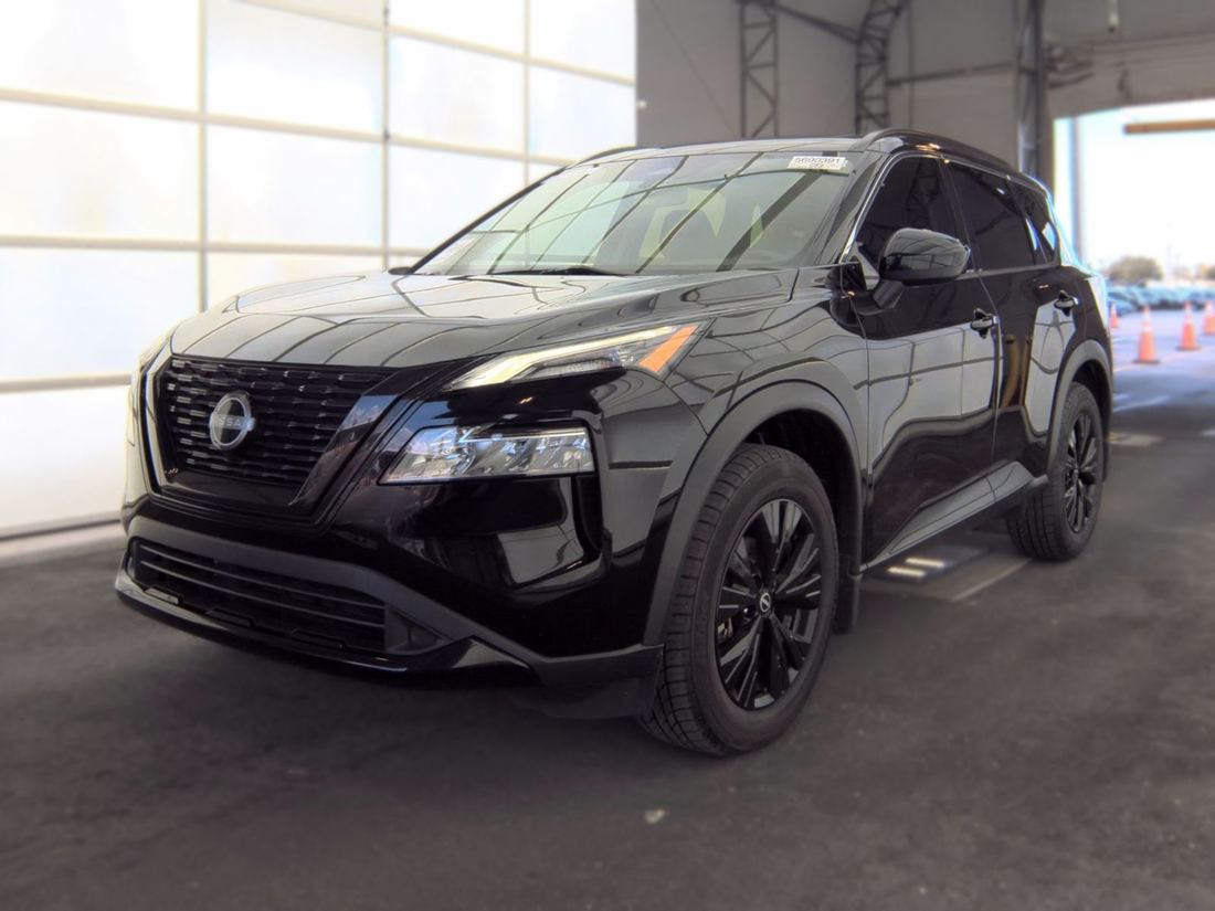 2023 NISSAN SV