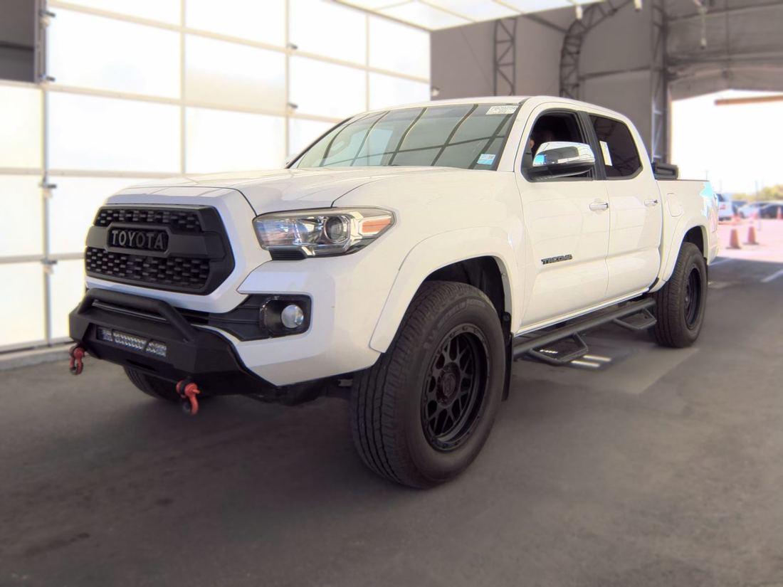 2017 TOYOTA GRN305L