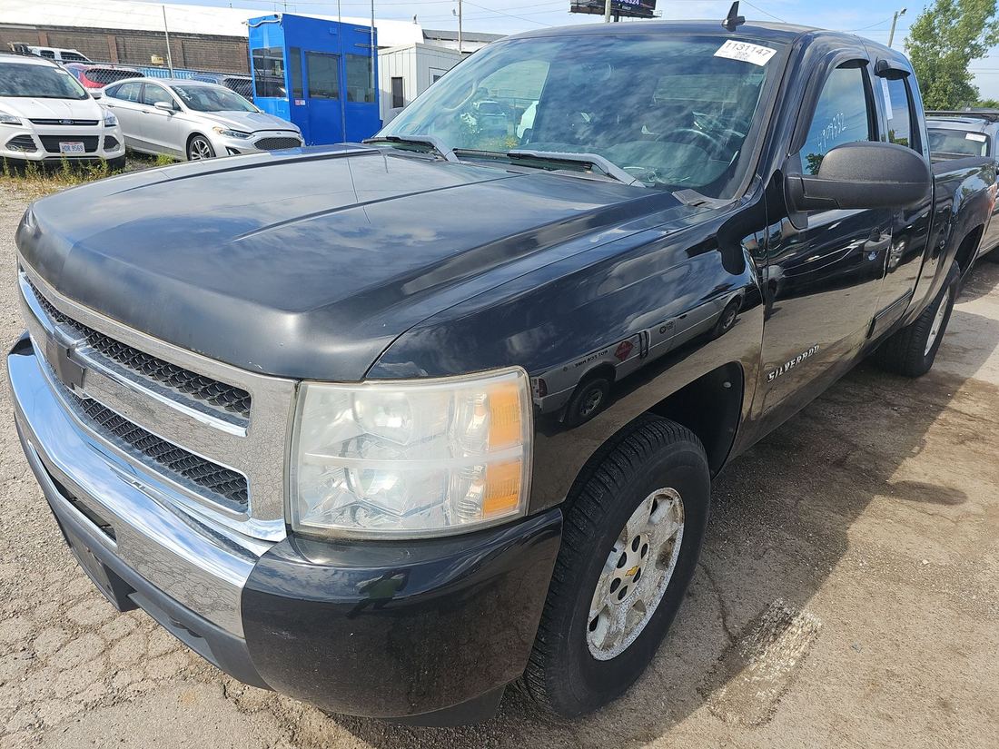 2010 CHEVROLET 1/2 Ton