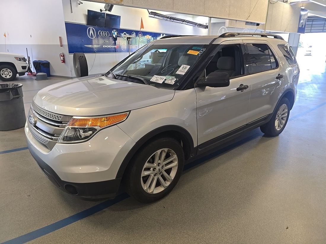 2015 FORD Base