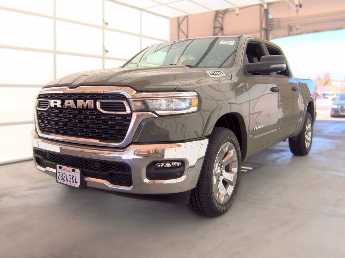 2026 Ram Big Horn/Lonestar