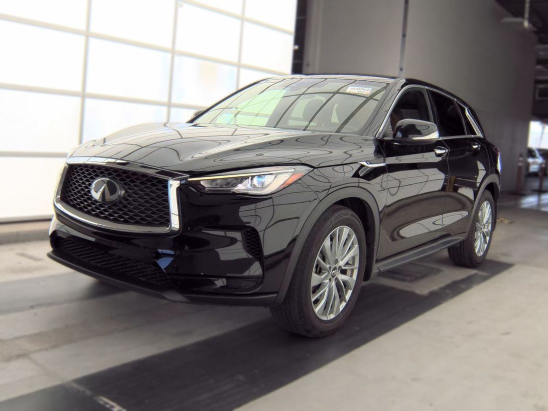 2023 INFINITI Pure