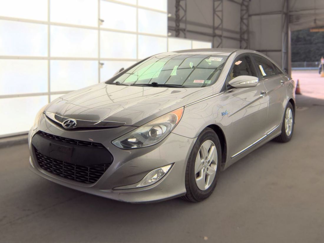 2012 HYUNDAI Middle level