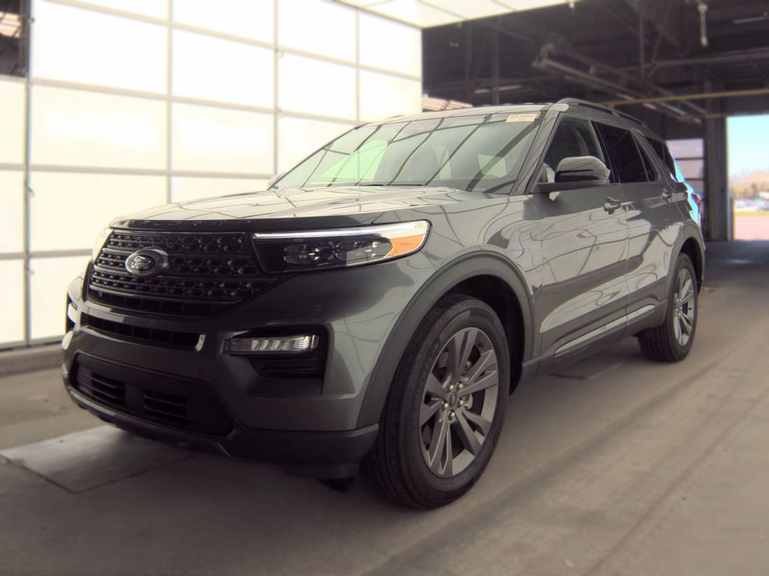2023 FORD XLT
