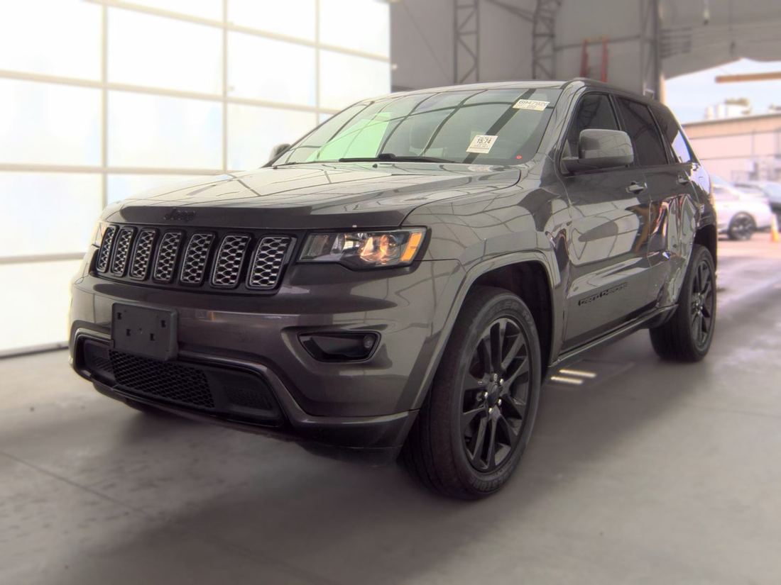 2019 JEEP Laredo