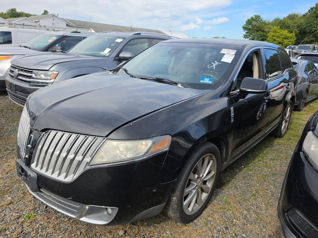 2010 LINCOLN MKT