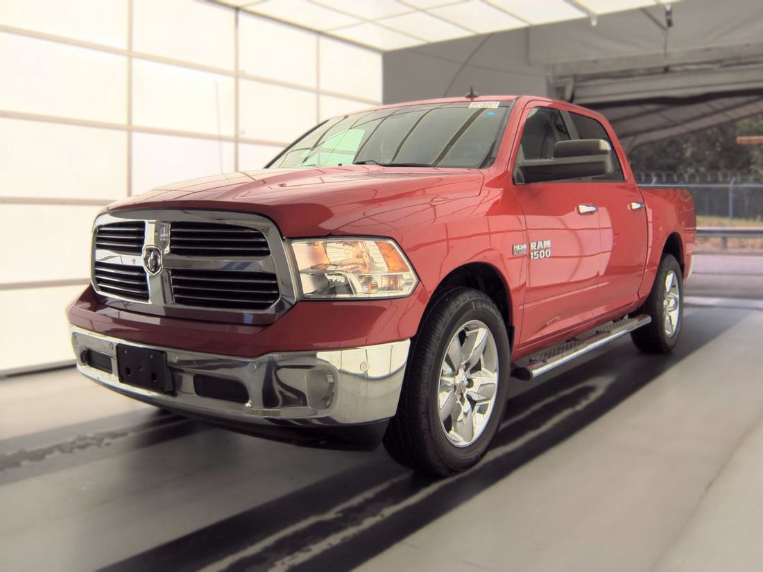 2016 RAM SLT