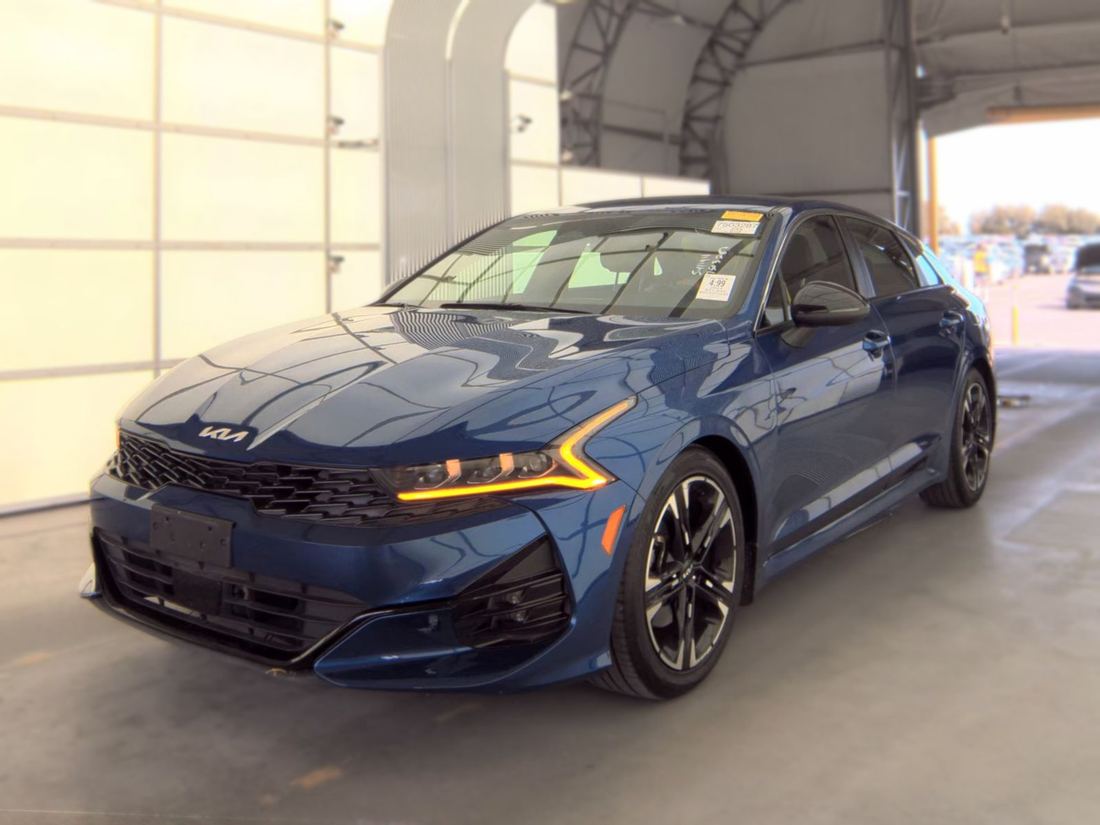 2024 KIA GT-Line