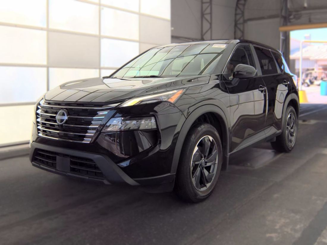 2024 Nissan SV