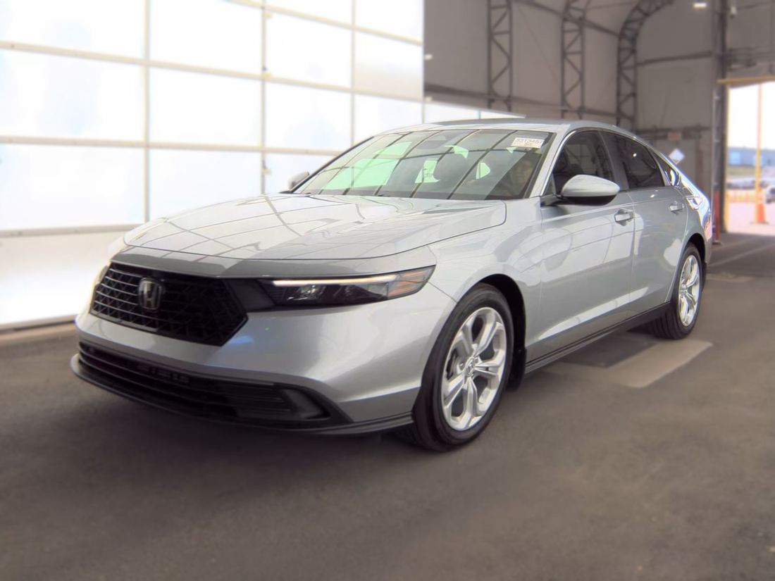 2025 HONDA LX