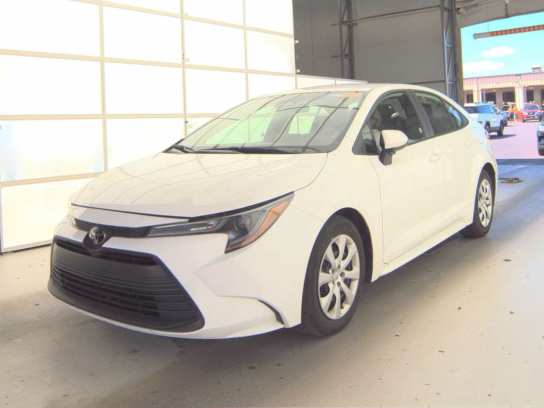 2025 TOYOTA 18 Series