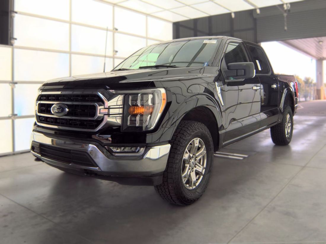 2023 Ford SuperCrew