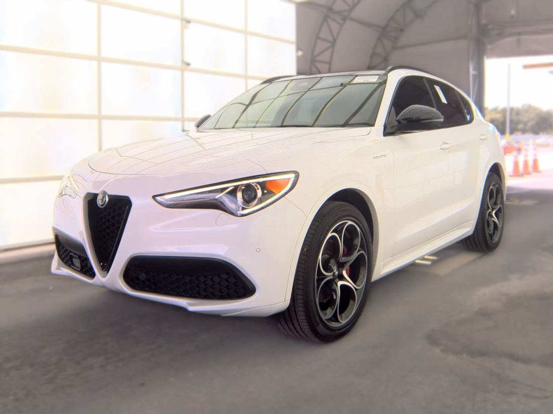 2023 Alfa Romeo Ti - LUSSO - VELOCE - ESTREMA