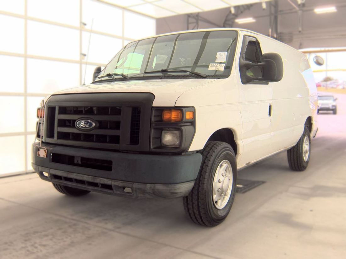 2011 FORD Econoline