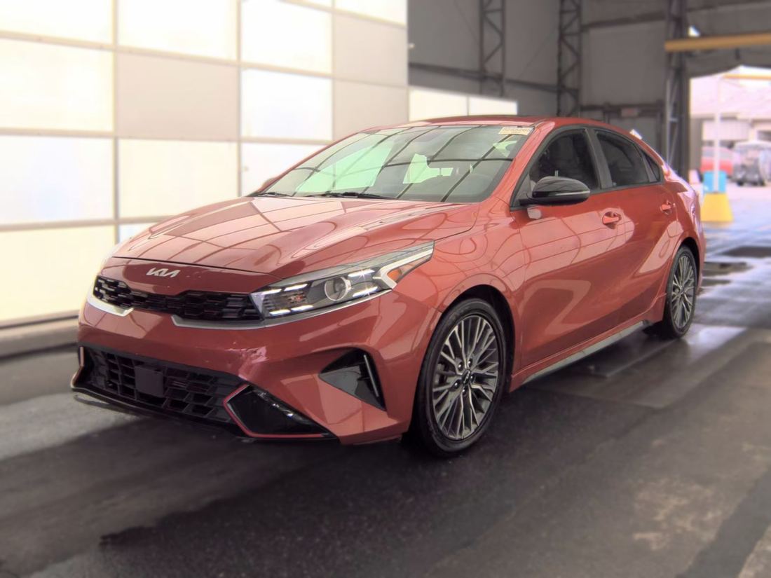 2023 KIA GT Line