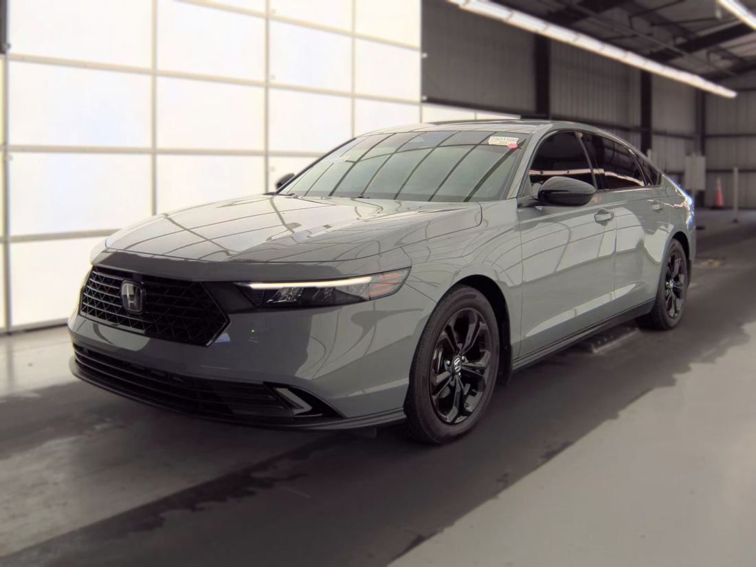 2025 HONDA SE