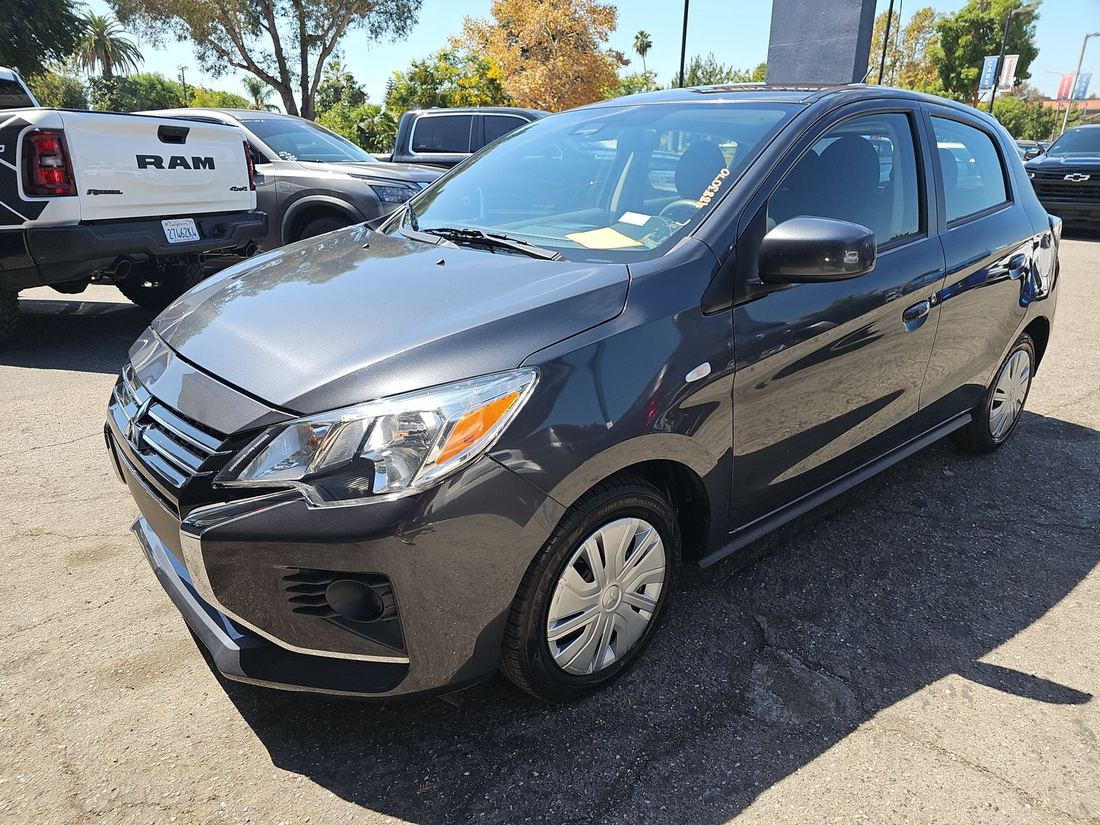 2024 Mitsubishi ES, LE