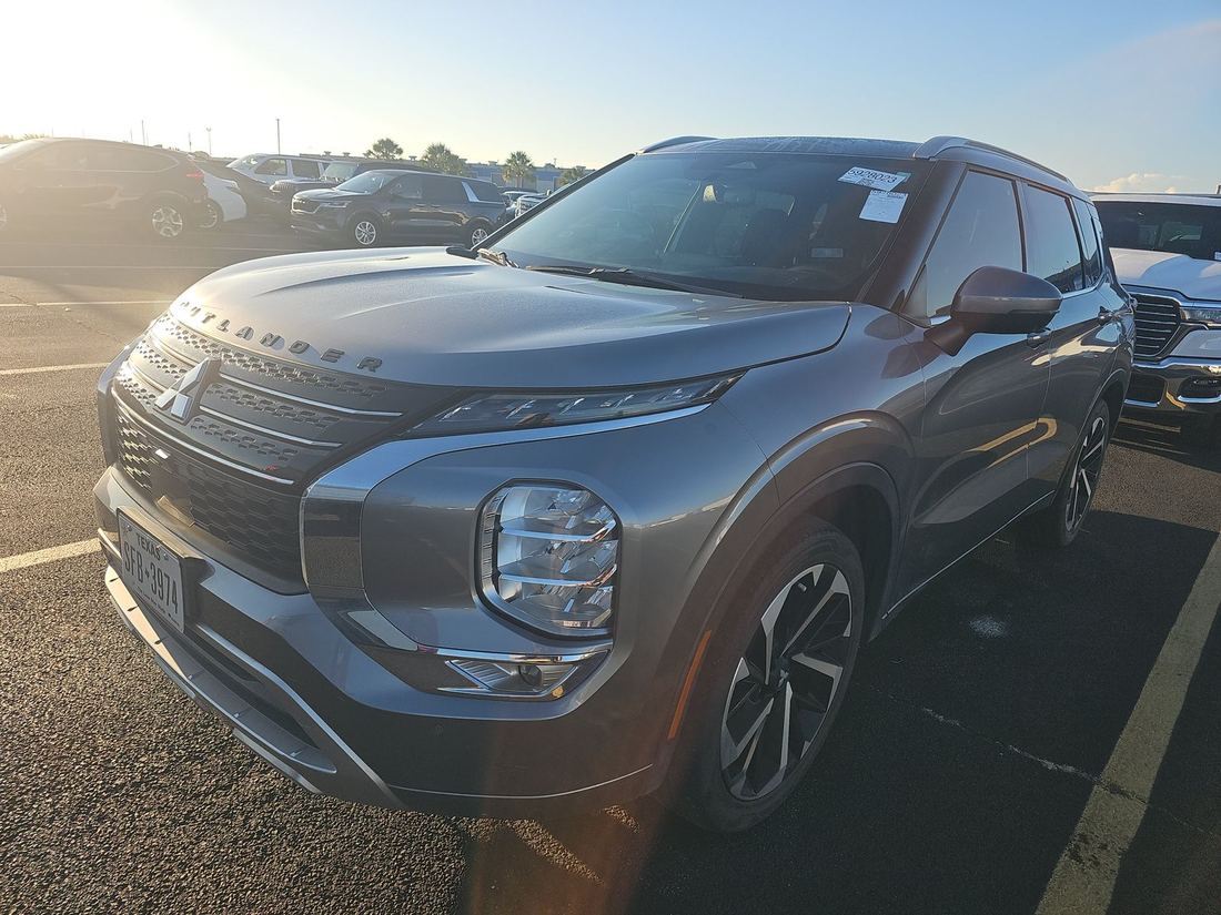 2022 MITSUBISHI Outlander