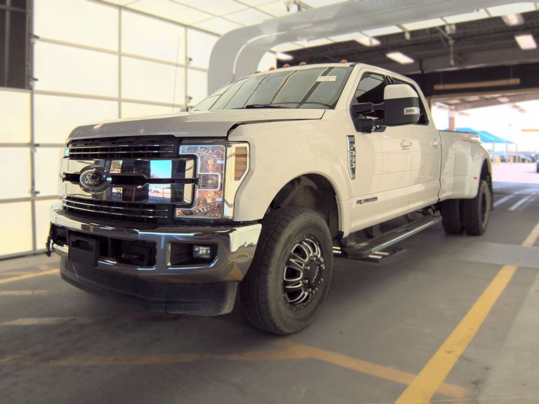 2018 FORD Super Duty - Dual Rear Wheel