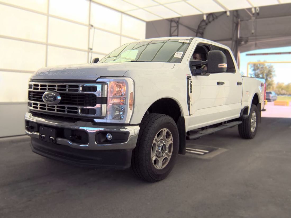 2025 FORD F-Series Super Duty-Single Rear Wheels