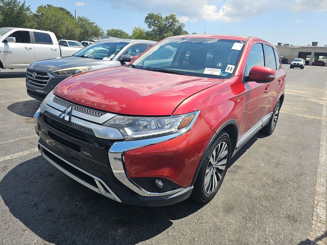 2019 MITSUBISHI Outlander