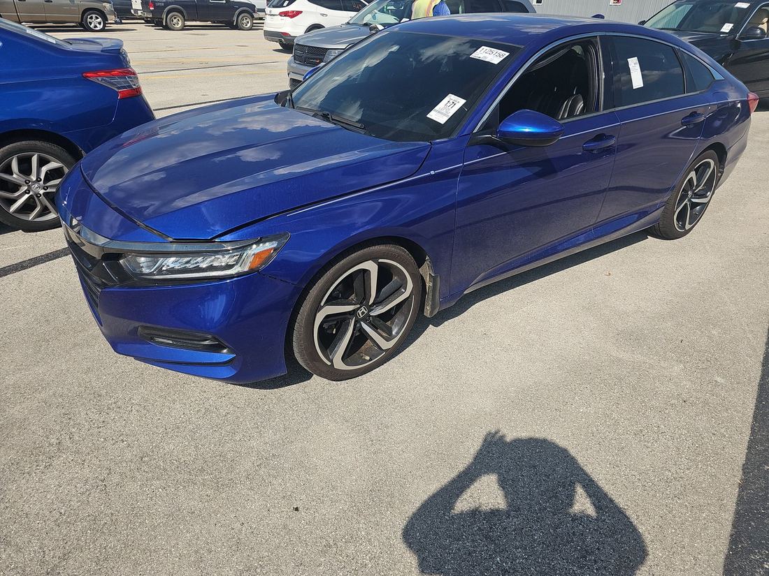 2020 HONDA Sport