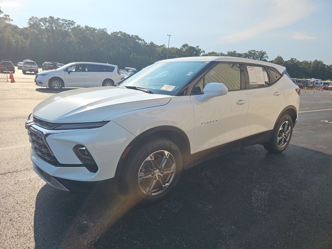 2023 CHEVROLET 2LT
