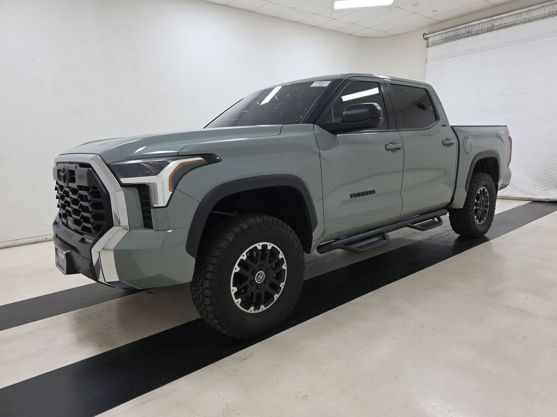 2023 TOYOTA 75 Series