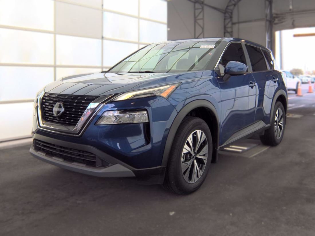 2023 NISSAN SV