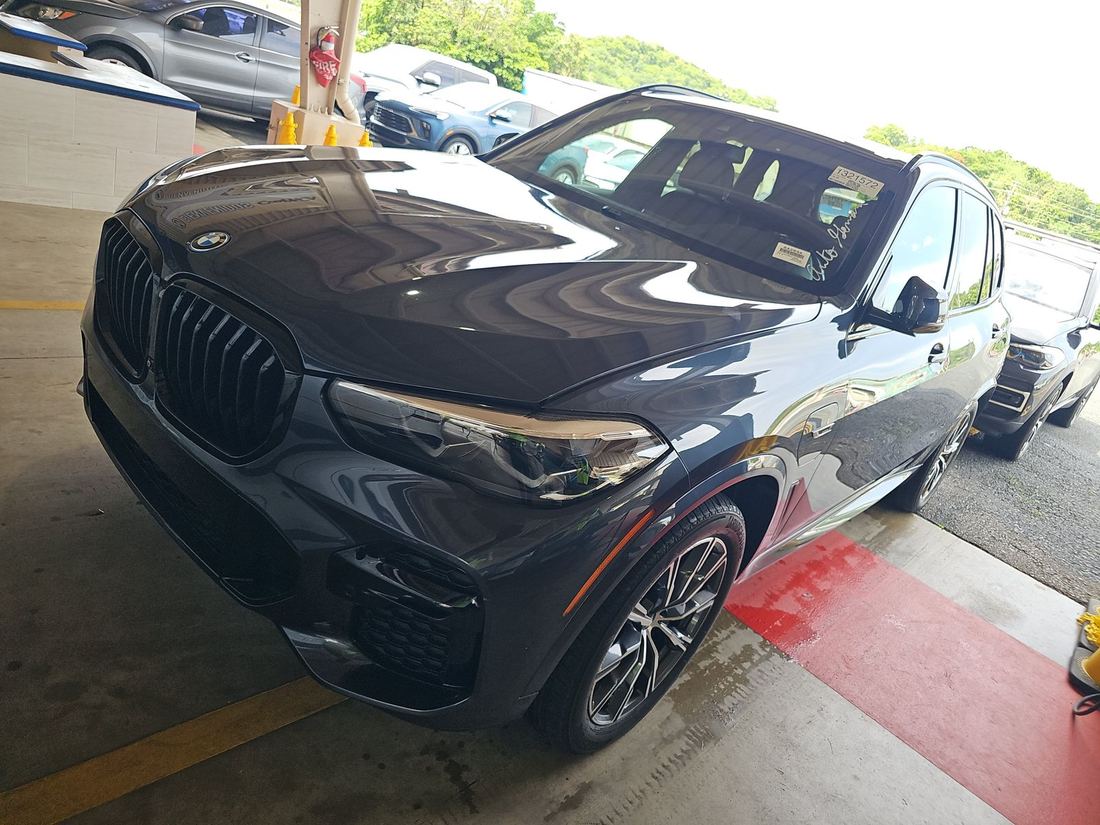 2022 BMW xDrive45e