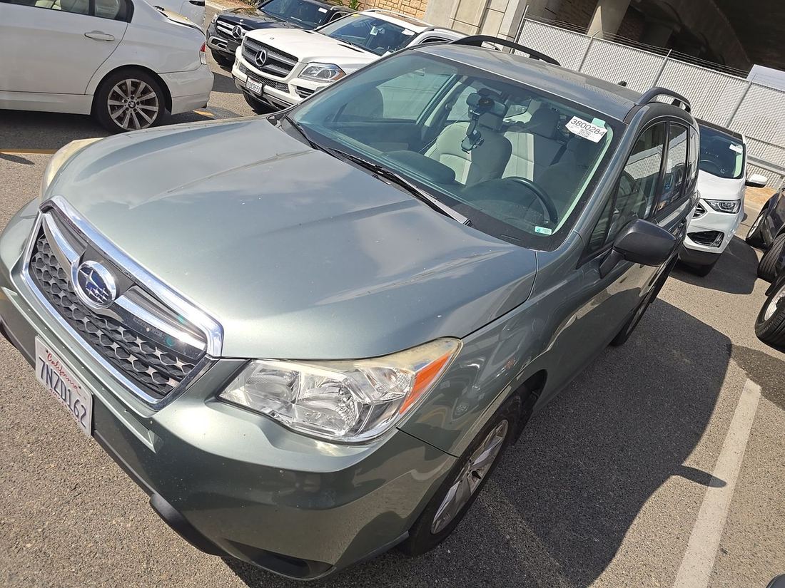 2016 SUBARU 2.5i Plus