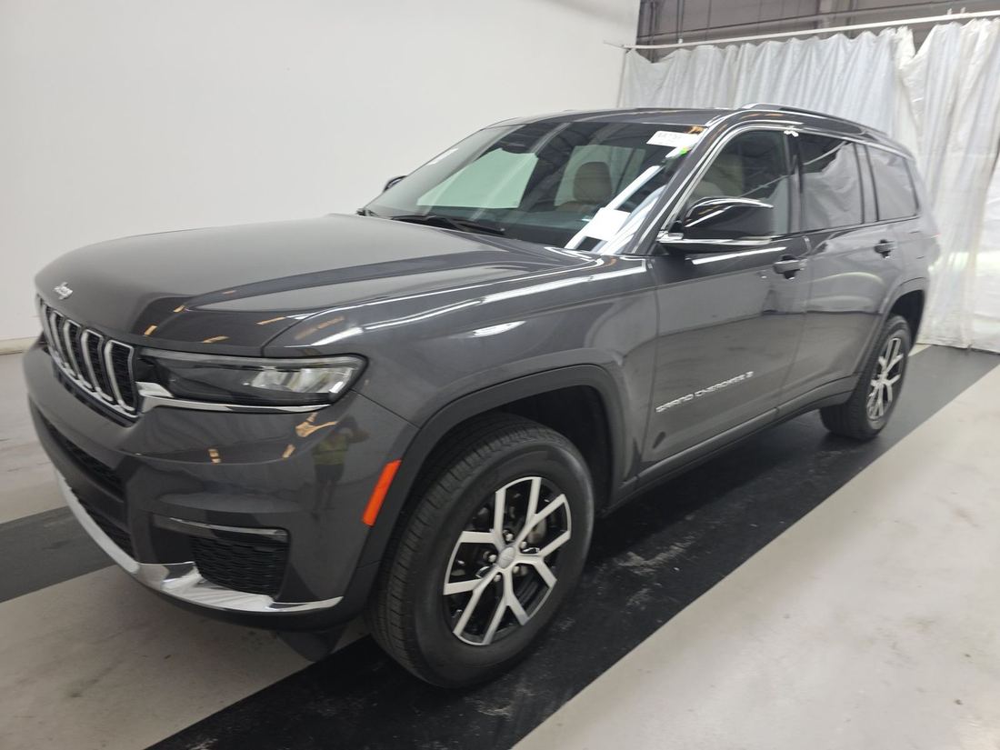 2025 JEEP Limited