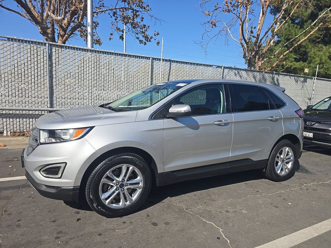 2016 FORD SEL