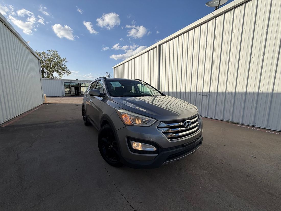 2013 Hyundai Sport Popular / Sport Leather / Sport Tech / Sport