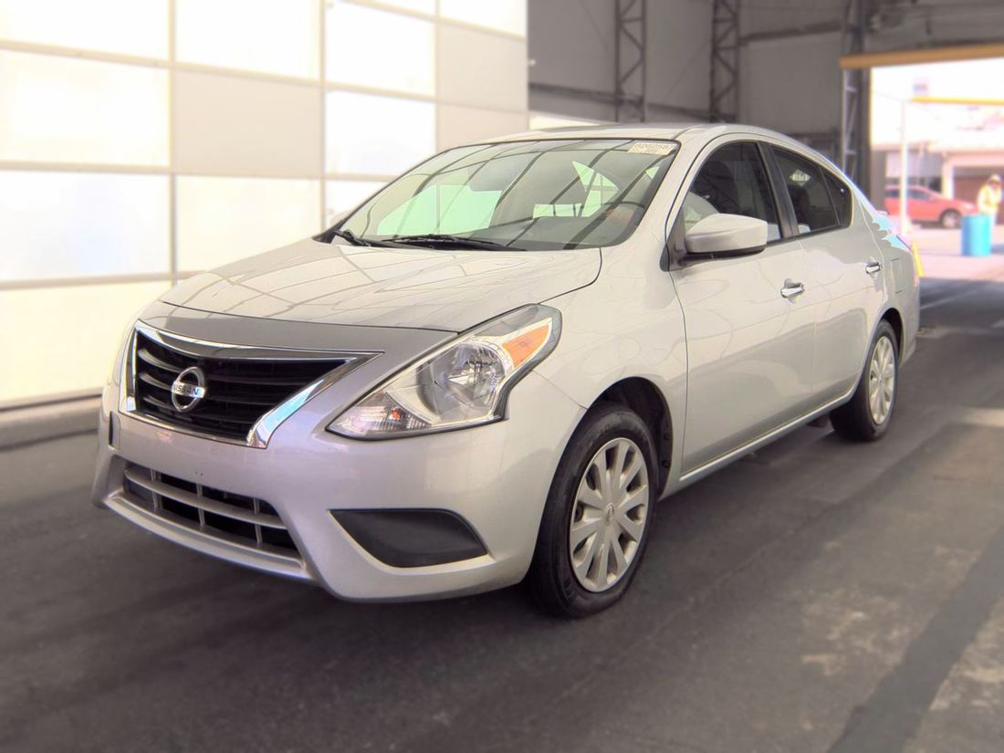 2019 NISSAN Versa