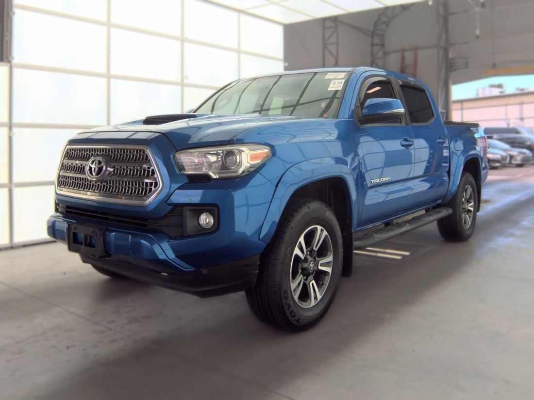 2017 Toyota GRN305L