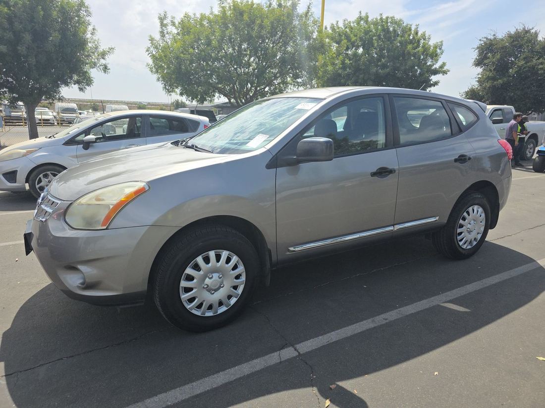 2011 NISSAN Rogue